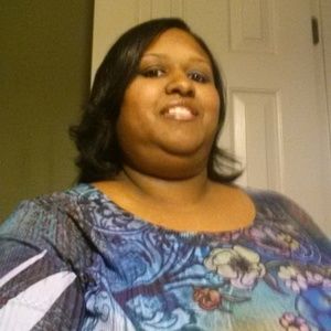 Meet your Posher, Crystal